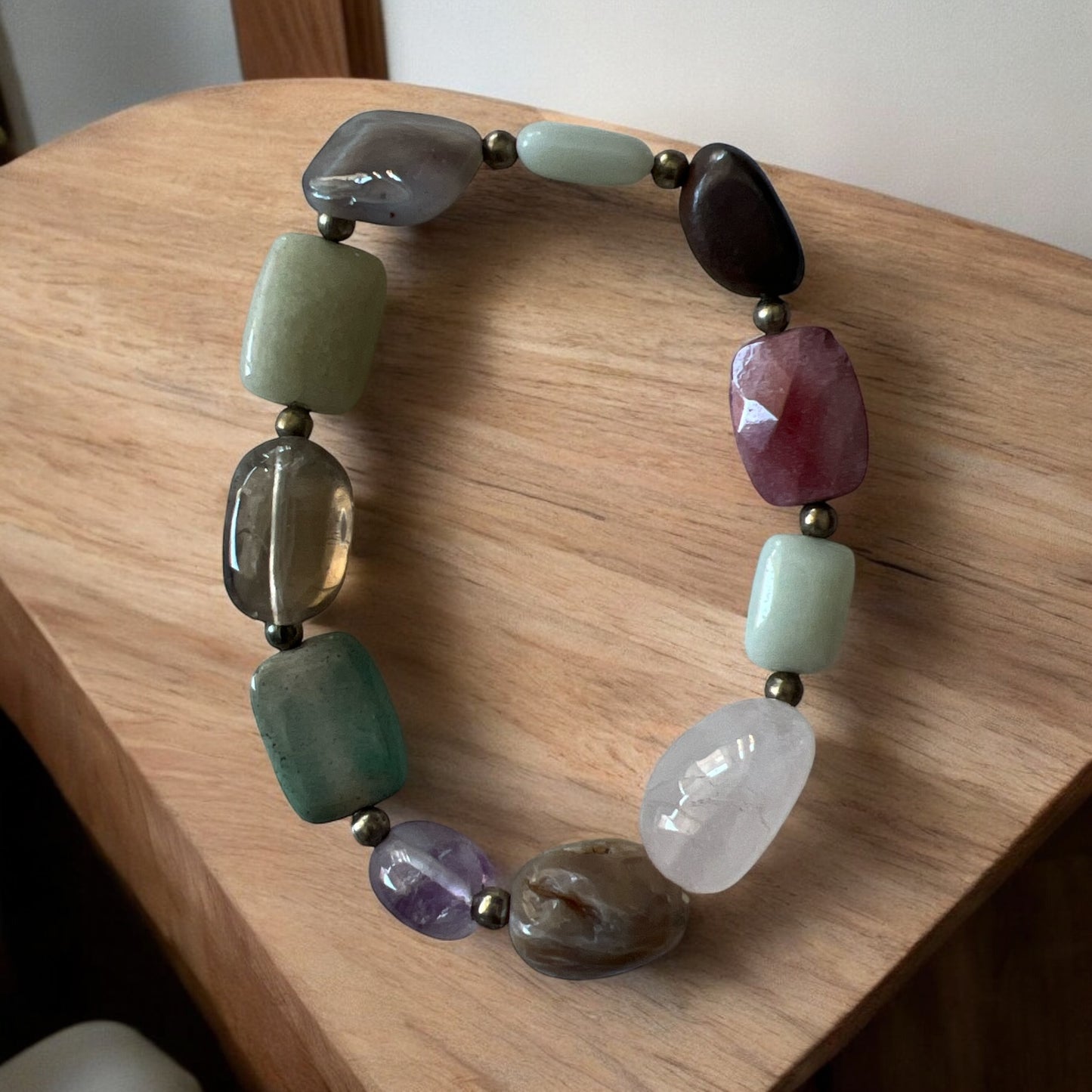 Stone Bracelet 01